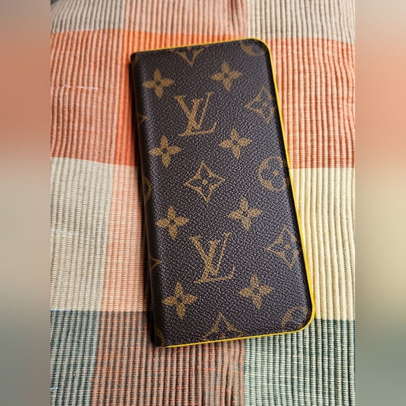 Authentic Louis Vuitton Monogram Folio Iphone 7+ Case Yellow M63405 LV K6580 - Picture 2 of 15